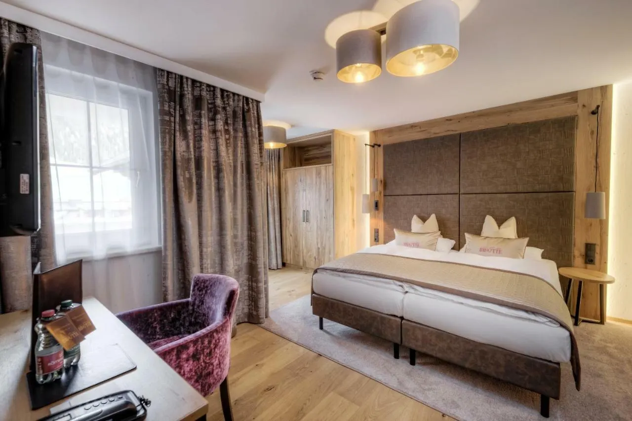 Hotel Brigitte Ischgl 4*,  Austria