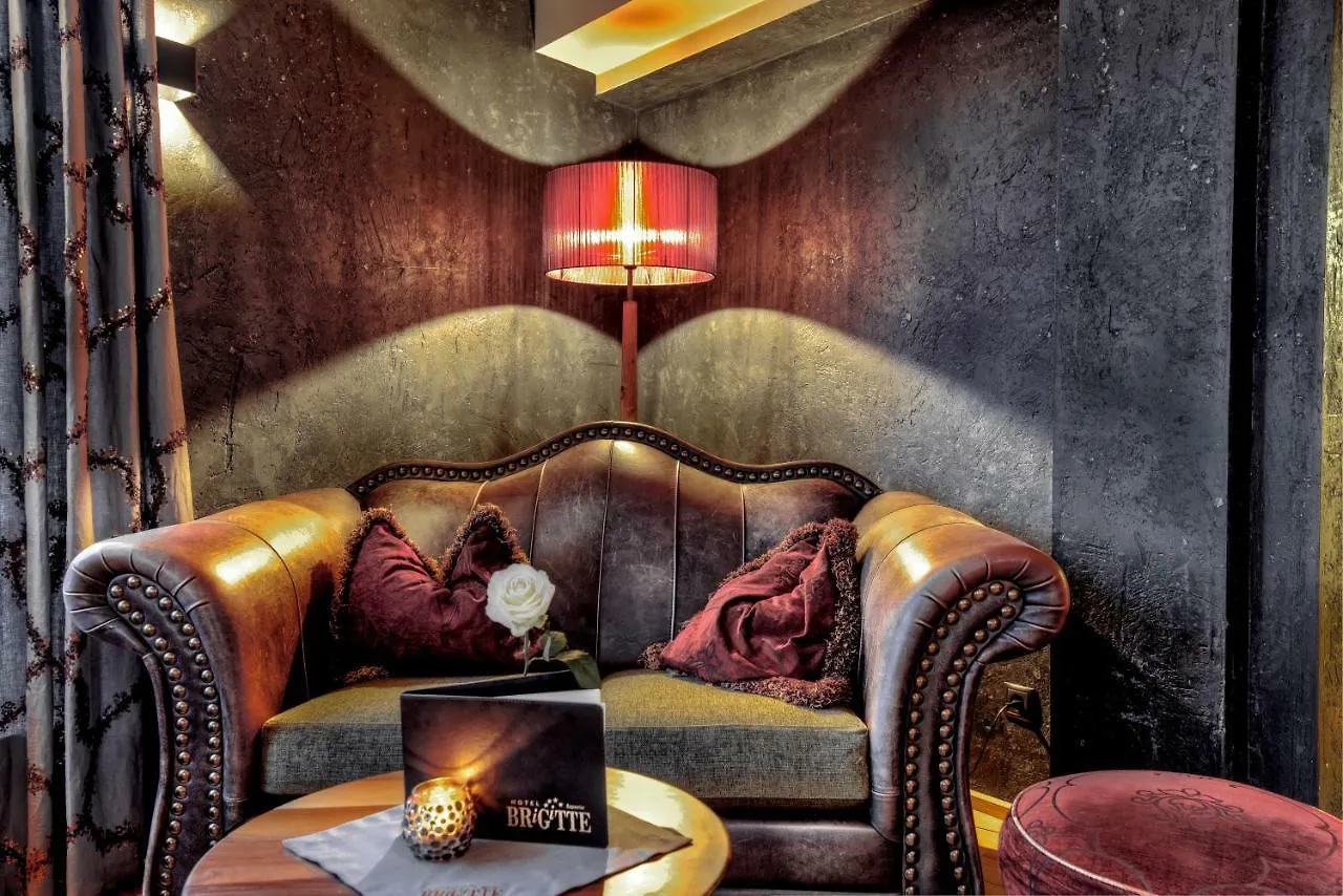 Hotel Brigitte Ischgl 4*,